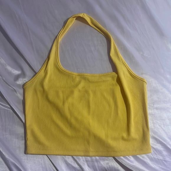 SHEIN Tops - SHEIN Essnce Solid Ribbed Knit Crop Halter Top